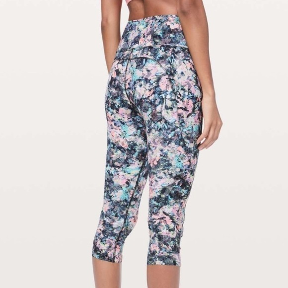 Lululemon Fast & Free Crop Dappled Daze Multi - Picture 2 of 6